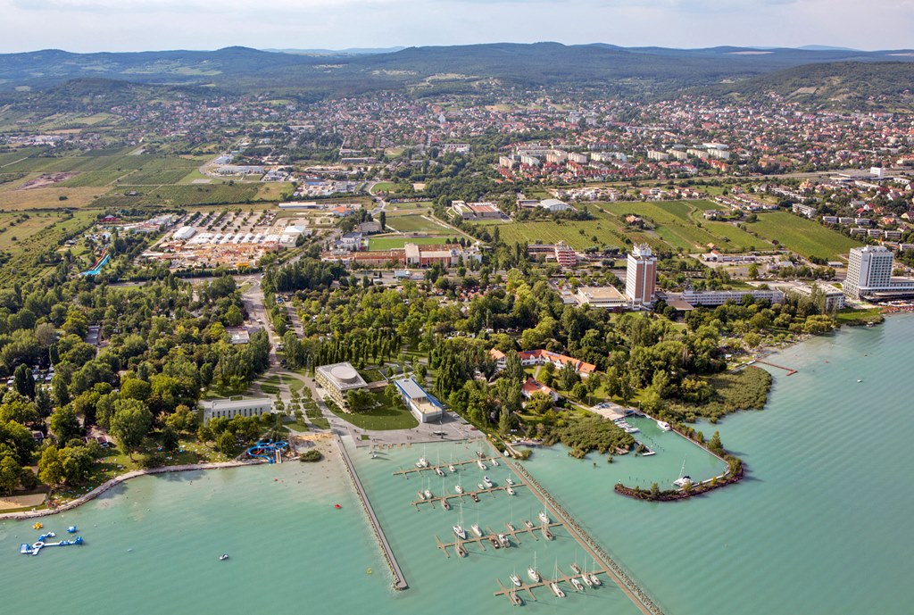 Balatoni építészeti reform – Szakmai konferencia Füreden